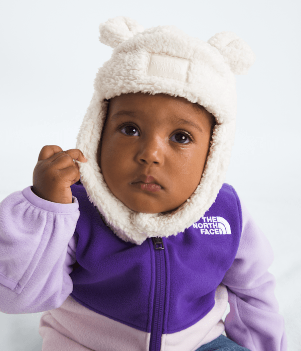 Baby-Bear-Trapper-TNF-MODELBACK.png