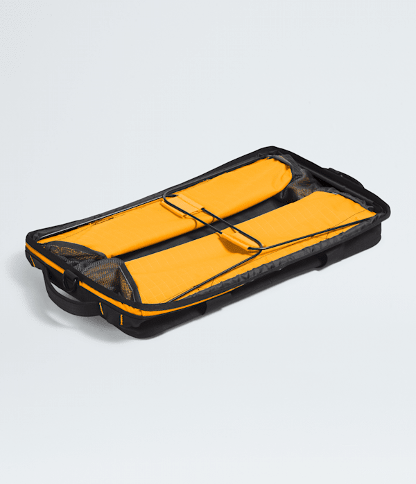 Base-Camp-Gear-BinS-TNF-ALT1.png