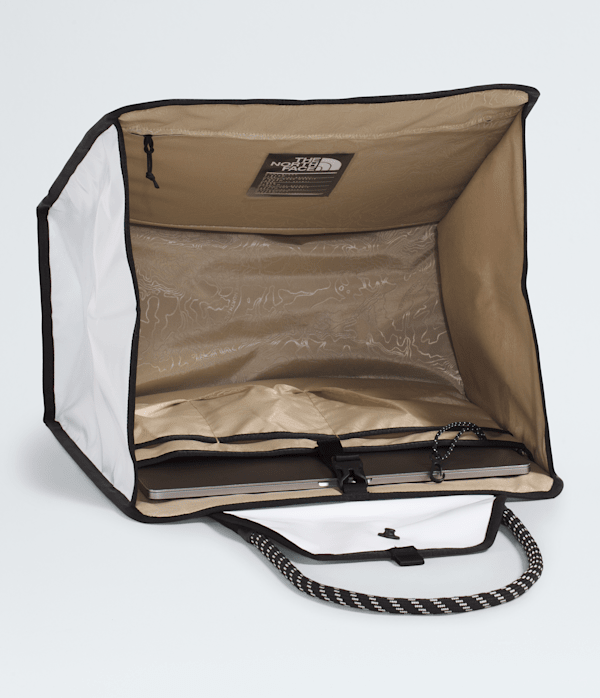 Base-Camp-Tote-Bag-TNF-INT.png