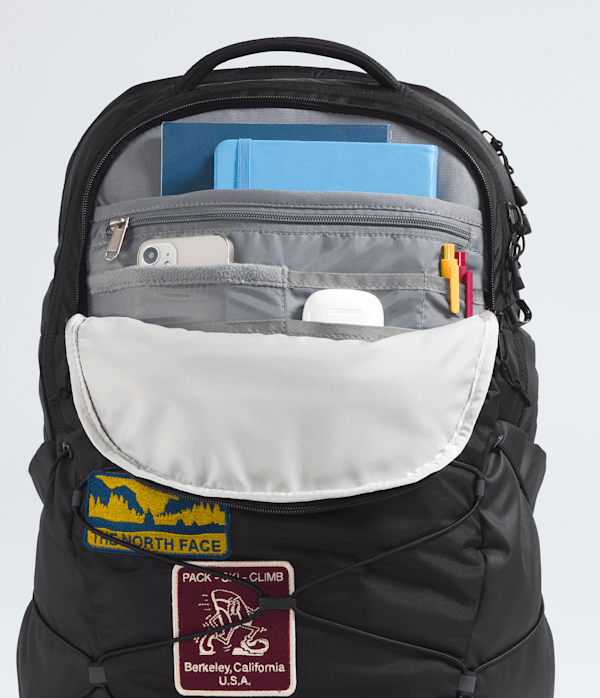 Borealis-Backpack-TNF-TNF-Black-Patch-DETAIL1.png