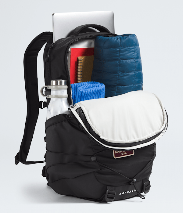 Borealis-Backpack-TNF-TNF-Black-Patch-INT.png