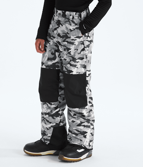Boys-Freedom-Insulated-PantsPrint-TNF-MODEL34.png