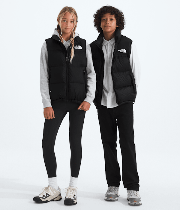 Boys-Girls-1996-Retro-Nuptse-Vest-TNF-HERO.png