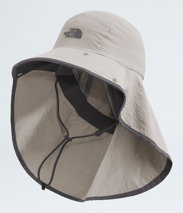 Class-V-Convertible-Sunshield-TNF-HERO.png