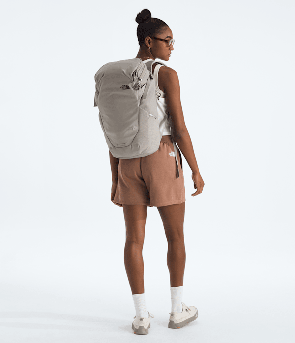Kaban-LTE-Backpack-TNF-MODELBACK.png