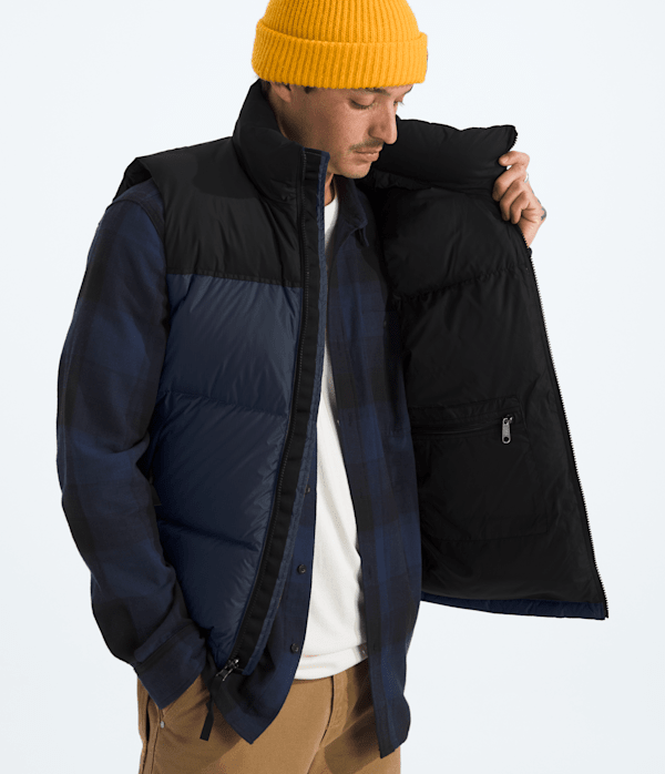 Mens-1996-Retro-Nuptse-Vest-TNF-MODELINT.png