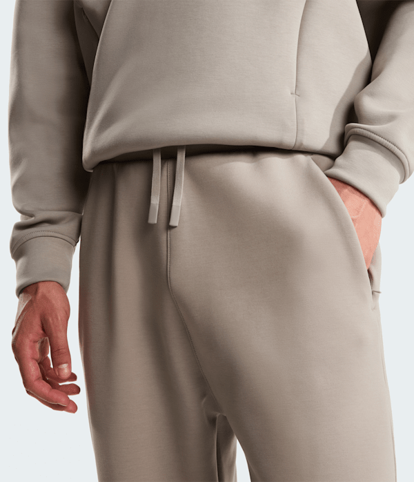 Mens-Dynamic-Pants-TNF-DETAIL3.png