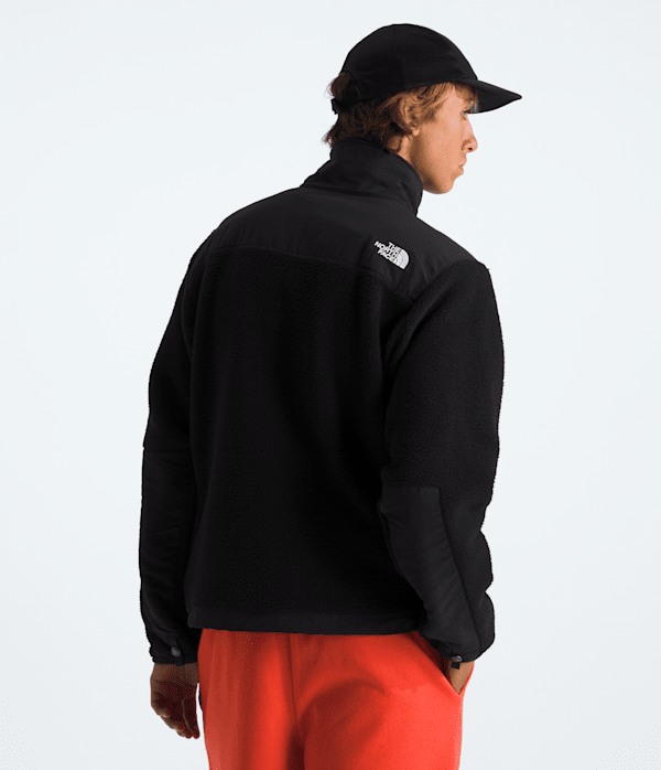 Mens-Retro-Denali-Jacket-TNF-BACK.png