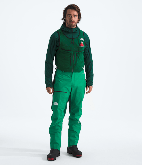 Mens-Summit-Series-AMK-Vest-TNF-HERO2.png