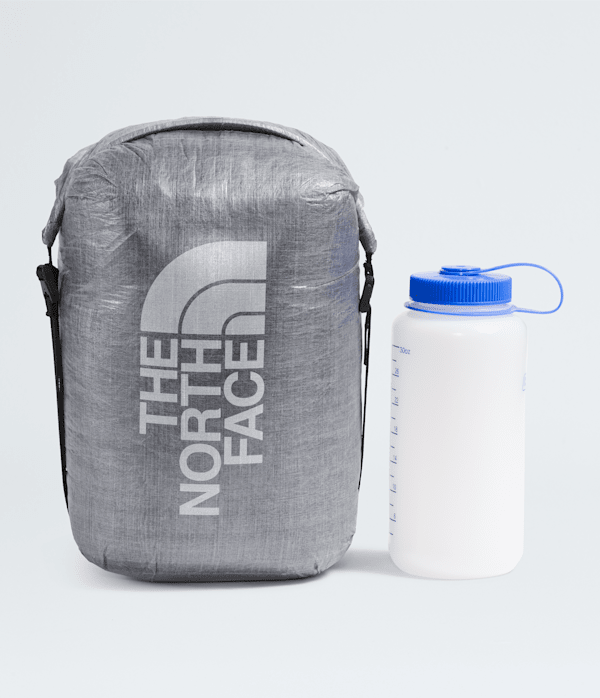 Summit-Series-AMK-Superlight-Sleep-System-TNF-ALT1.png