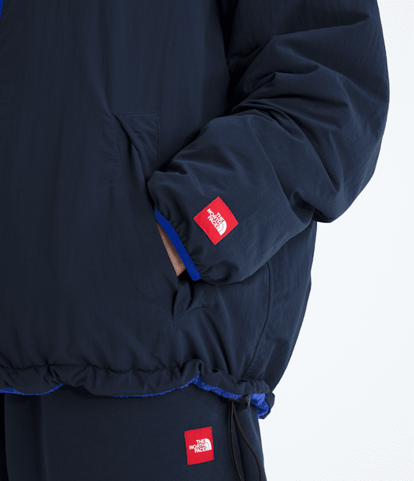 TNF-Red-Box-Reversible-Fleece-Jacket-TNF-ALT2.png
