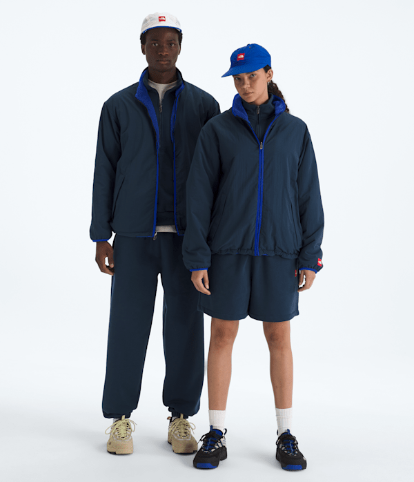 TNF-Red-Box-Reversible-Fleece-Jacket-TNF-HERO.png