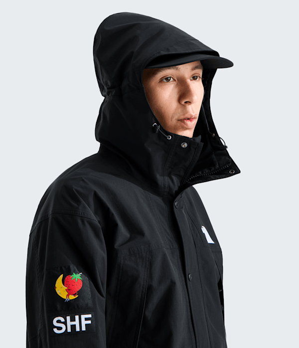 TNF-x-Sky-High-Farm-Goods-Mountain-Jacket-TNF-MODELHOOD2.png