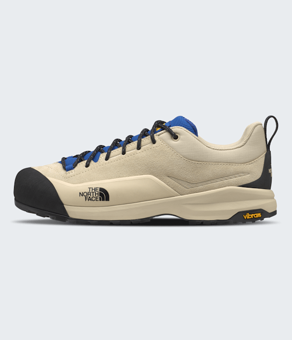 Verto-Approach-Shoes-TNF-HERO.png