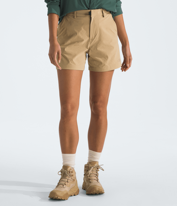 Womens-Basin-5-Shorts-TNF-HERO.png