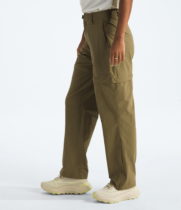 Womens-Basin-Convertible-Pants-TNF-MODEL34.png