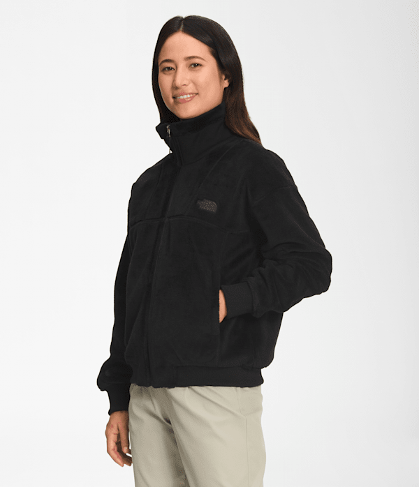 Womens-Osito-Lux-Jacket-TNF-TNF-Black-MODEL34.png