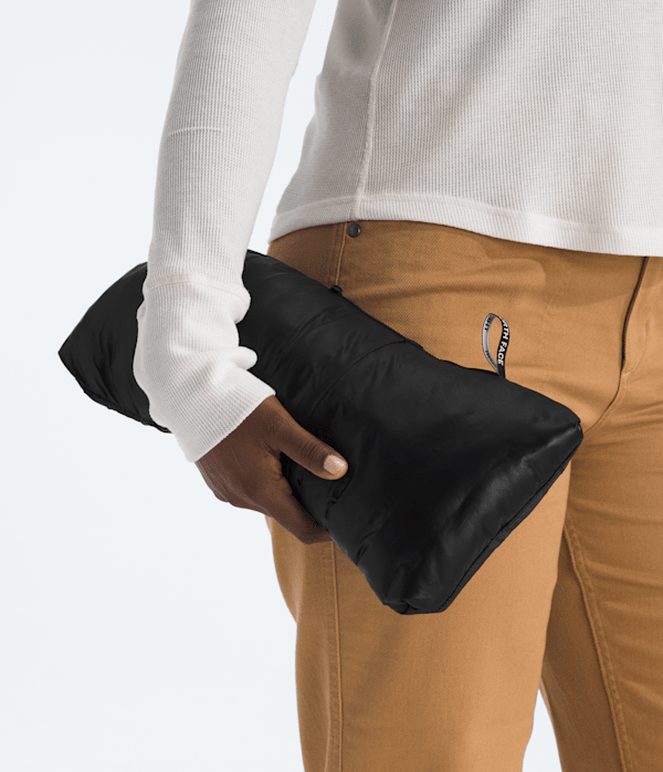 Womens-Plus-THERMOBALL-Jacket-TNF-MODELALT6.png