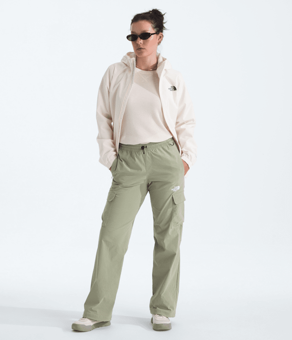 Womens-Quest-Jacket-TNF-HERO2.png