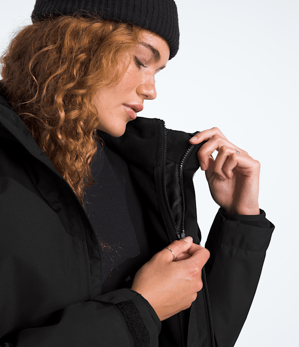 Womens-Quest-Triclimate-TNF-MODELCLOSE3.png