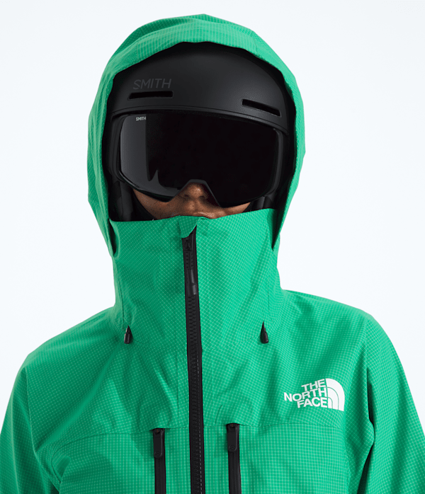 Womens-Summit-Series-Tsirku-GORETEX-Pro-Jacket-TNF-MODELHOOD2.png